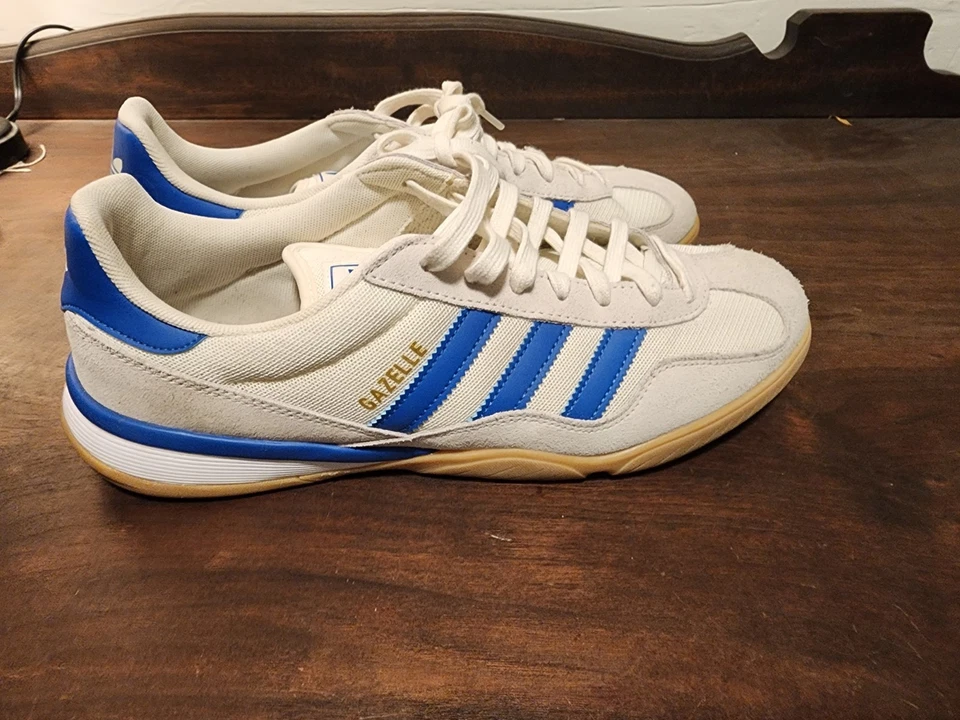 Adidas Gazelle Men's Sneakers - Cream and Blue - Image 4 of 4
