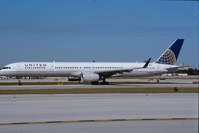 GVA01  Original aircraft Slide/Dia  United B757 N75853
