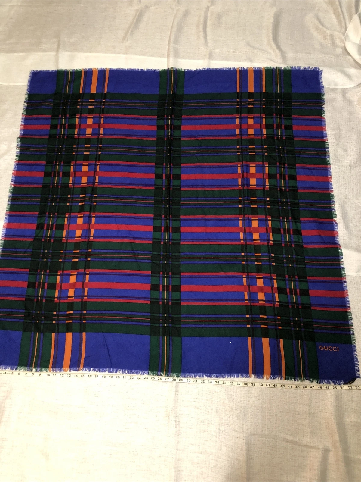 Écharpe Gucci laine laine laine fabriquée en Italie 53X53