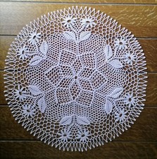 Vintage handmade crochet lace doily round tablecloth 42cm16.5inch