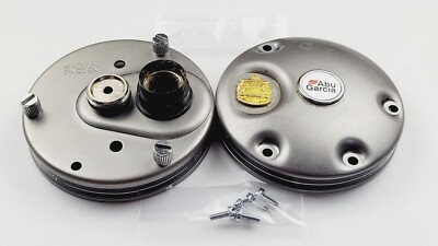 Abu Garcia Ambassadeur 5500 HCL Reel Parts - both plates, screws