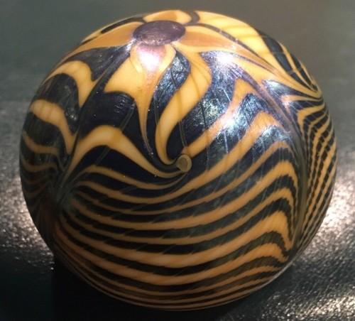 Steven Correia Art Paperweight Pulled Feather Design Iridescent & Metallic Glass - Picture 5 of 12