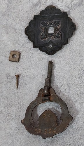 Antique Drop Drawer Pull England Steel 1929/1930 Floral - Picture 3 of 3