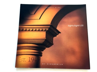 1999 Oldsmobile Eighty Eight 88 LSS 30-page Car Sales Brochure Catalog