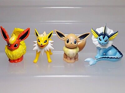 Conjunto de Figuras - Pokémon - Eevee - Flareon - Joelton