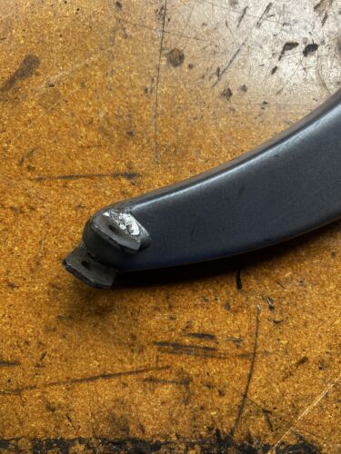 00-09 Buell Blast 500 OEM RIGHT FOOT PEG MOUNT BRACKET - Picture 3 of 8
