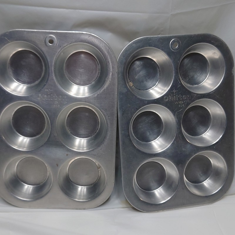 2x Chilton Ware 606 2-Piece 6-Cup Aluminum Muffin Pans Silver Oven Safe 450°F