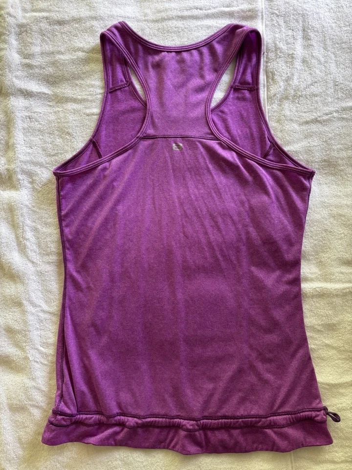 Camiseta sin mangas Qwick Dry Performance púrpura capa 8 para mujer ropa deportiva Foto 2 de 4