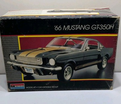  VINTAGE  MONOGRAM 1/25 Scale 1966 FORD MUSTANG GT-350H Model Kit  OPEN BOX 