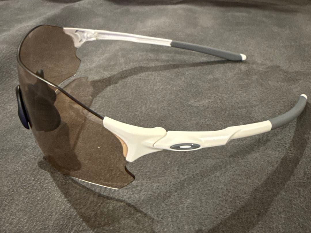 Oakley EV ZERO PATH Sunglasses Case Included - image 4