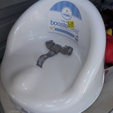 Regalo Baby Basics Booster Seat White, Portable, 3-Point Harness