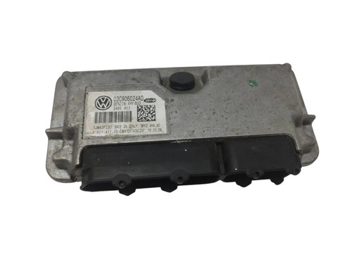 VW POLO Variant 6V5 Motorsteuergerät ECU 03C906024AD 1.40 Petrol 2004 29132396