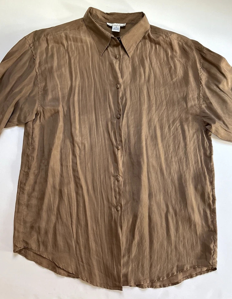 Blusa Feminina Vintage Anna and Frank Marrom Seda com Botões Tamanho M Média - Imagem 2 de 4