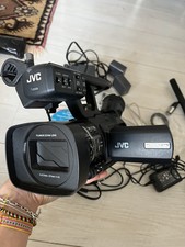 Camescope GY-HM100E très bon état