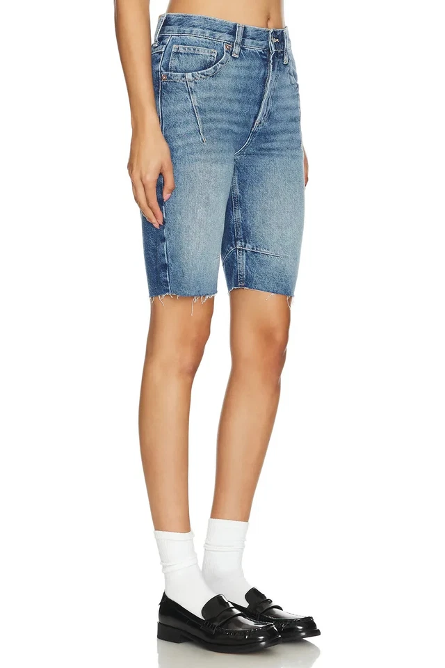 Free People Ghost Town Long Denim Shorts in Blue Size 31 RRP £78 - Image 2 of 4