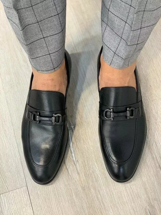 Classy black shoes new arrivals
