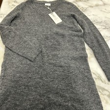Vila Vivikka Vneck Long Sleeve Gray Sweater dress NWT Size M