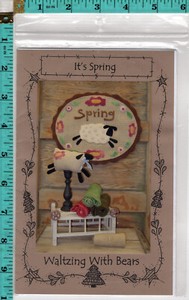 "It's Spring" 2006 Waltzing With Bears Felted Wool Appliqué Pattern 230 Table Ma