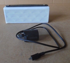 iHip Sound Machine Portable Bluetooth Speaker White with Black Handle