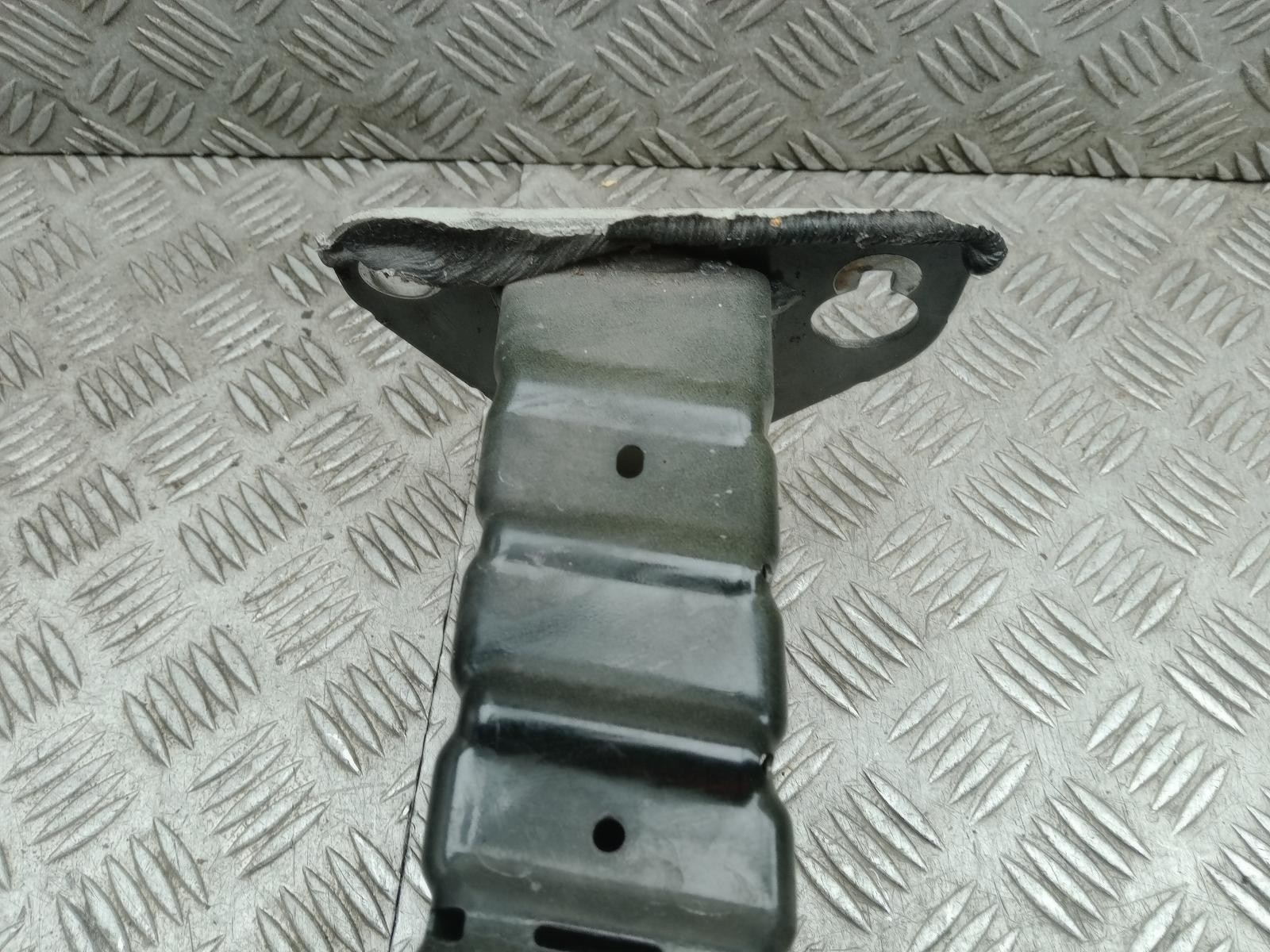 Picture 9 of 12