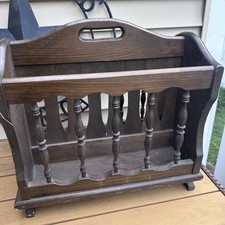 Dark Pine Old Tavern Magazine Vinyl Record Rack Free Standing