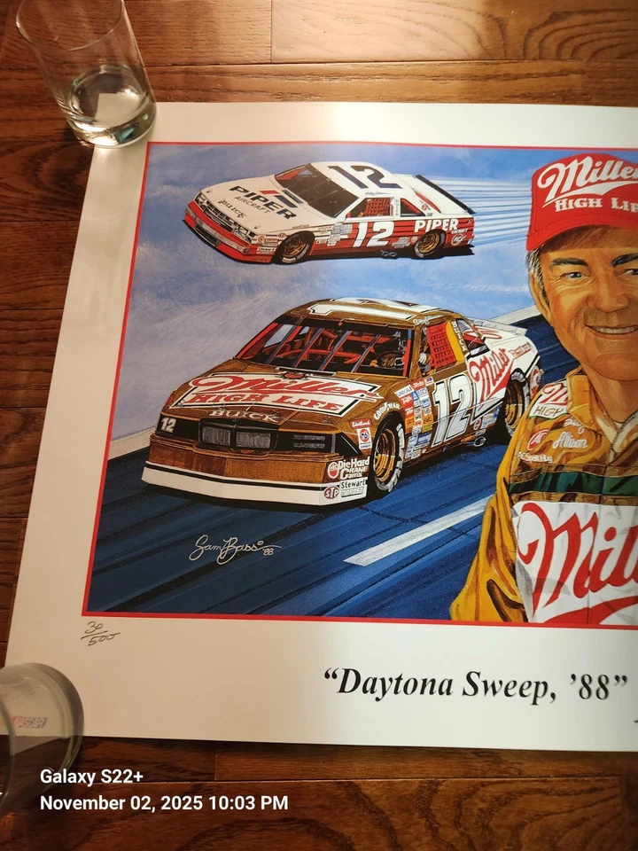 Litografía Sam Bass autografiada por Bobby Allison FIRMADA DAYTONA SWEEP. Foto 4 de 4