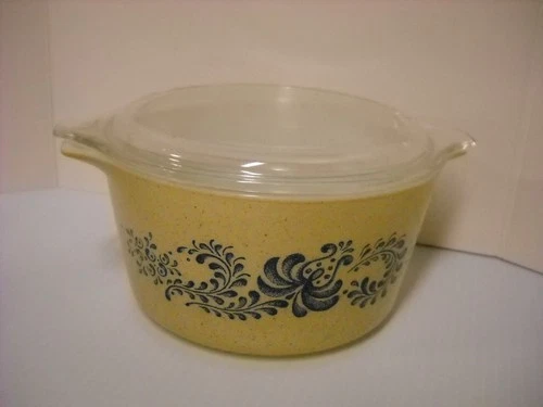 Vintage PYREX #473 Homestead Baking Dish w/ Lid 1 Quart Glass Tan & Blue