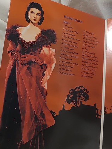 Gone With The Wind Paperback Book & DVD - Picture 18 of 19