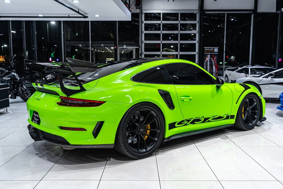 2019 Porsche 911 Weissach! Hounds Tooth Inserts! Full Car Paint Pro - Image 4 of 4