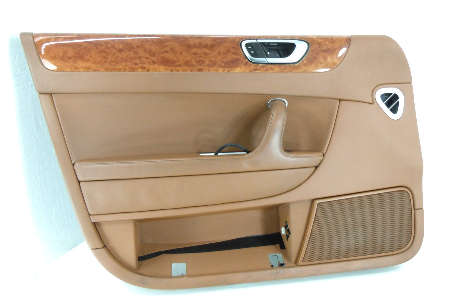 2006 06 Bentley Continental Flying Spur Front Interior Door Panel Driver Left