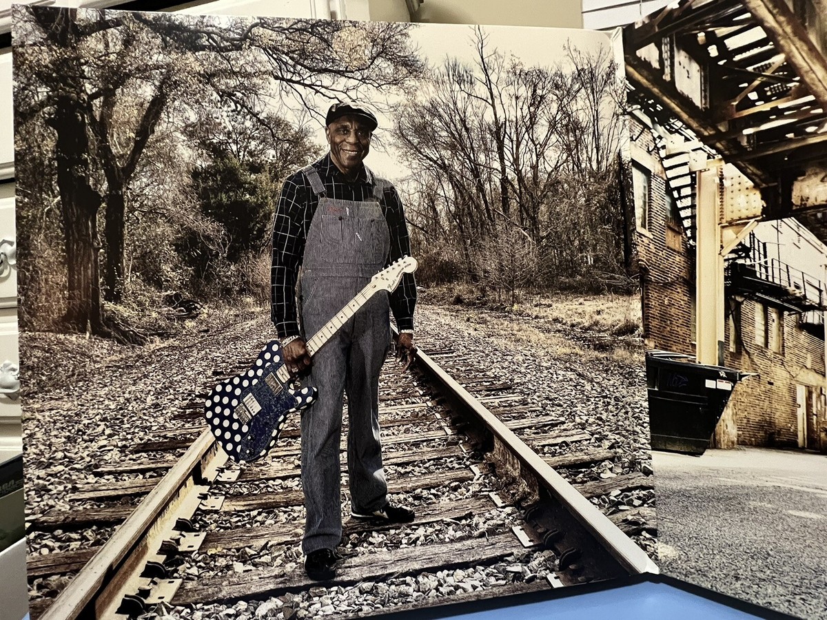 2discs LP Buddy Guy The Blues Is Alive And Well  19075812471 Silvertone Records,  未開封 /00660 Buddy Guy - The Blues Is Alive And Well - Amazon.com Music