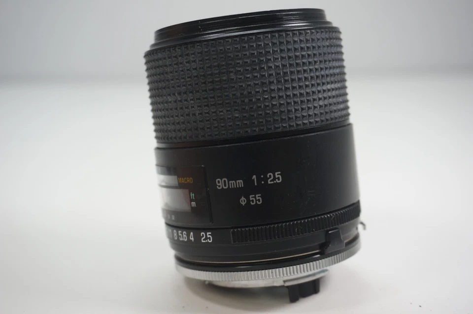 Tamron  Macro f/2.5 90mm SP Macro Lens for Pentax P/ KA Mount GREAT CONDITION - Image 3 of 4