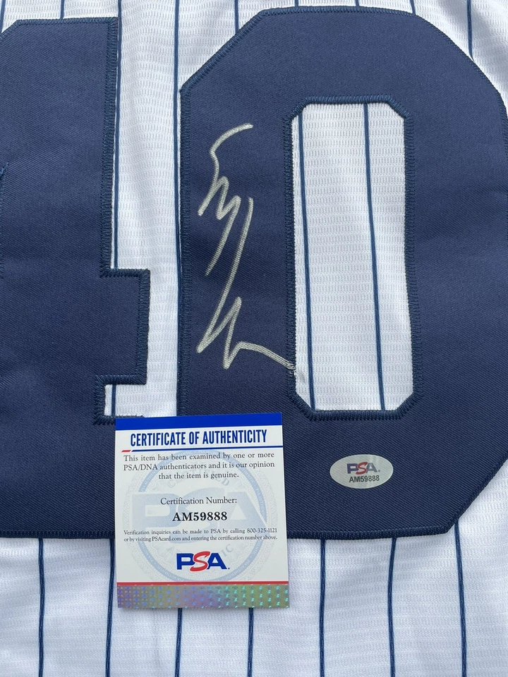 Spike Lee Signed Autographed New York Yankees jersey Psa/Dna Coa 40 Acres  - Image 3 of 3