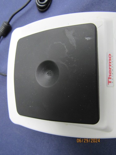 Thermo Scientific LP Vortex Mixer Cat# 88880017 funziona benissimo, GARANTITO - Foto 5 di 17