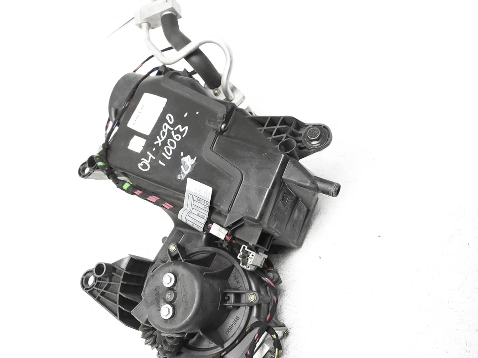 2003-2010 Volvo Xc90 Rear Heater Blower Motor Fan 86231735 - Image 3 of 4