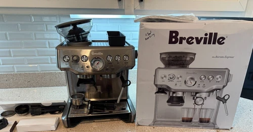 Breville - the Barista Express Espresso Machine Model:BES870XL wont power on