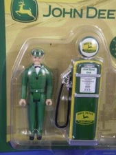 JOHN DEERE 1950S PUMP GAS STATION ATTENDANT DIECAST Gearbox green tractor