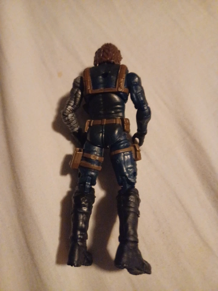 Экшн-фигурка Marvel Universe Captain America Winter Soldier 3,75 дюйма Hasbro - Изображение 2 из 3