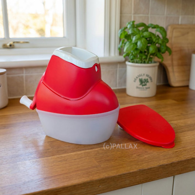 TUPPERWARE D126 MAHL-CHEF ROT KÄSEREIBE HOBEL NÜSSE SCHOKOLADE