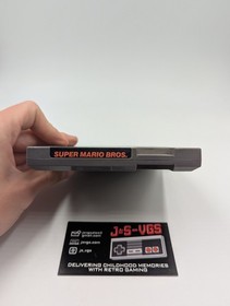 Nintendo Entertainment System NES Super Mario Bros 5-Screw Cartridge Only