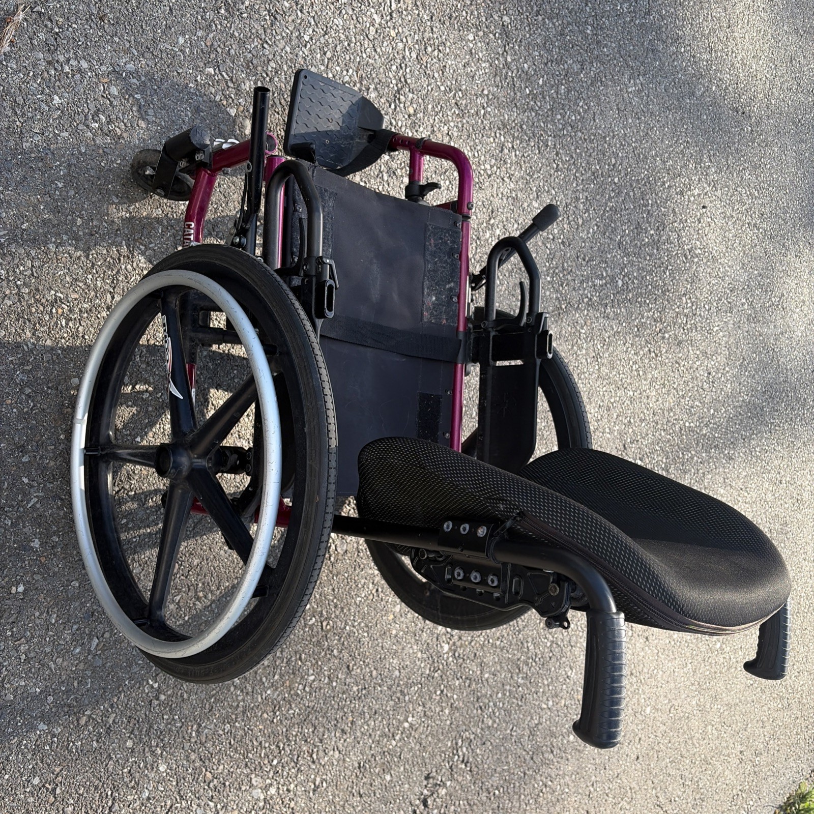 Matrix Chair Loading Ki Mobility Catalyst 5x 14x23” Folding Ultralight Wheelchair Invacare ...
