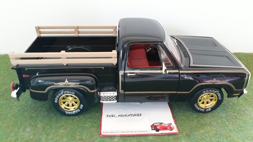 DODGE WARLOCK 1978 ADVENTURER 150 PICK UP TRUCK noir o 1/18 AMERICAN MUSCLE ERTL - Imagen 3 de 8
