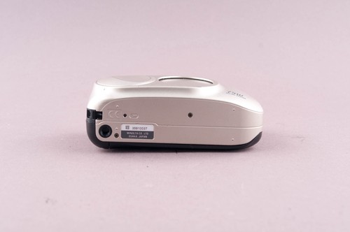 Minolta 75W Riva Zoom Date Point&Shoot Film Camera - Picture 10 of 10