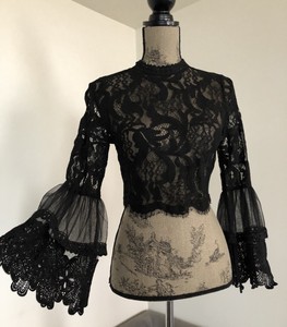 forever 21 black lace top