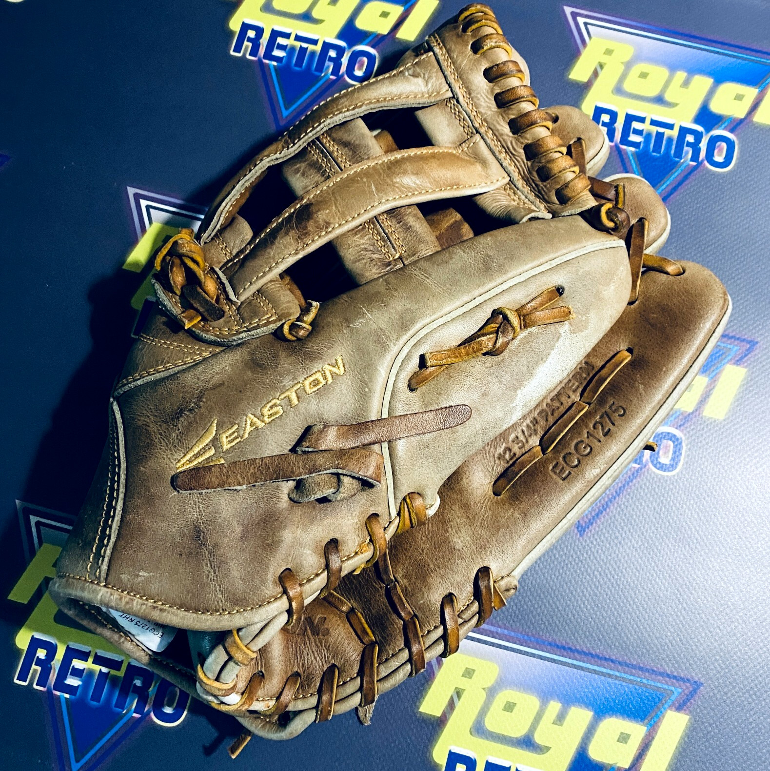 Easton Core ECG1275 Professional Baseball Steer Hide Glove, 