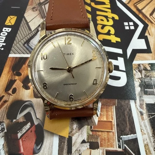 VINTAGE TIMEX MECHANICAL WATCH MADE IN GREAT BRITAIN 1968