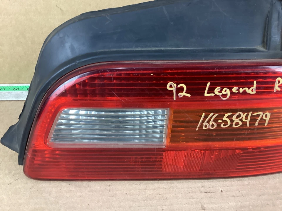 Conjunto de luz trasera derecha pasajero Acura Legend 1991-1995 043-1067 Foto 3 de 4