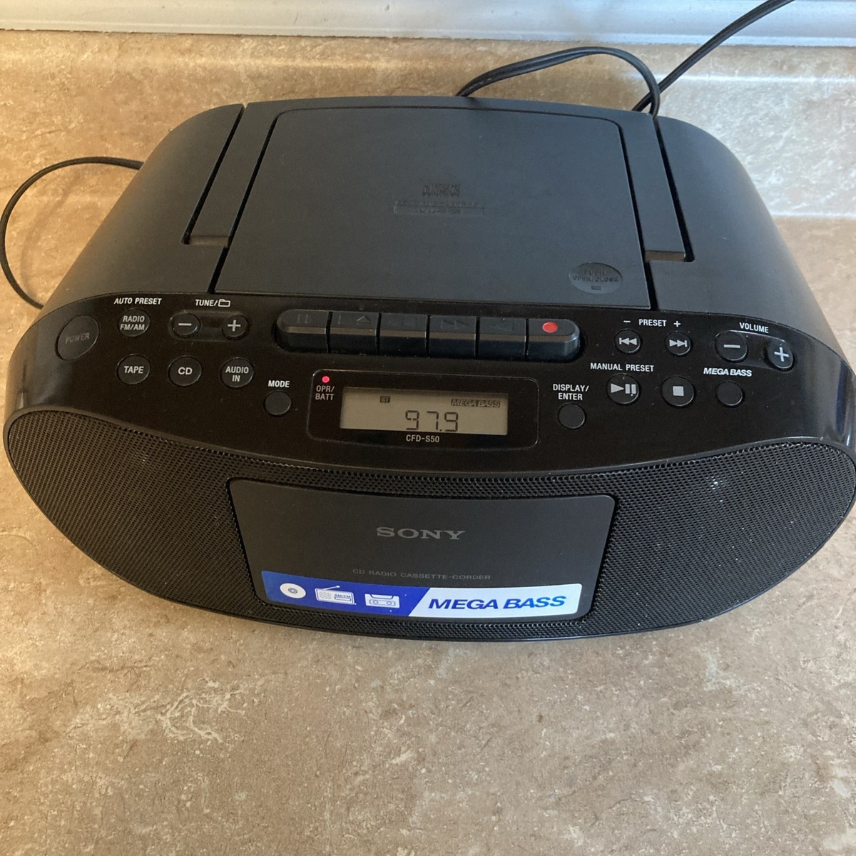 Sony CFD-S50 Stereo Cassette Recorder AM/FM Radio Aux Boombox (CD