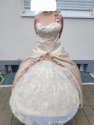 Brautkleid Hochzeitskleid TOP Prestige NP 1300€ Prinzessin Contract Lovers - Bild 1 von 4