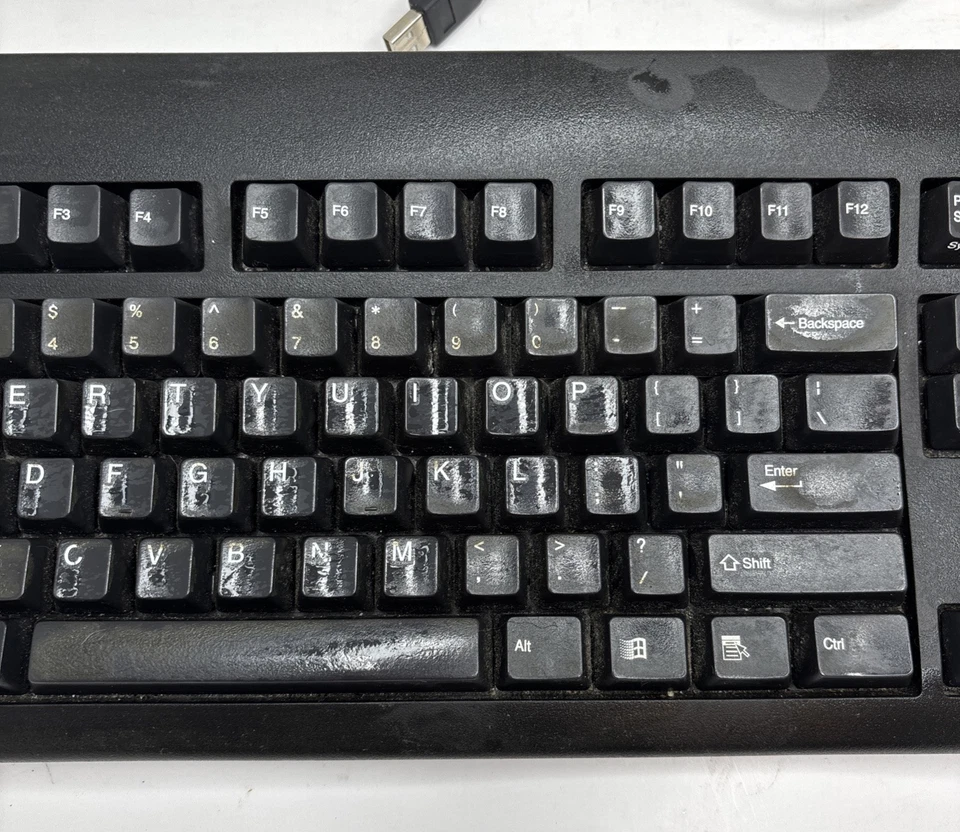 WYSE KU-8933 US ENGLISH USB WIRED BLACK DESKTOP KEYBOARD Tested - Image 3 of 4